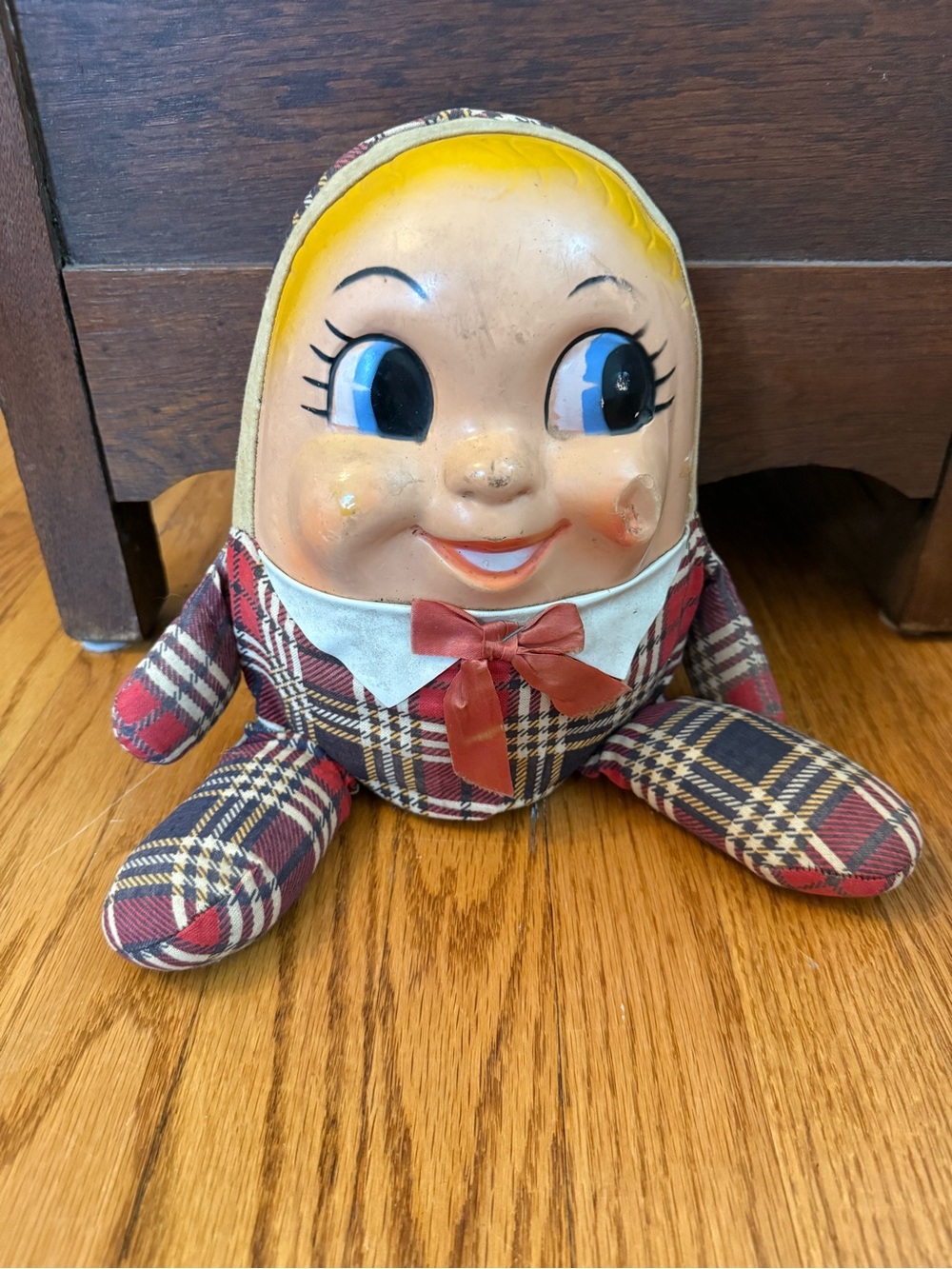 Vintage 50s composition Humpty Dumpty doll